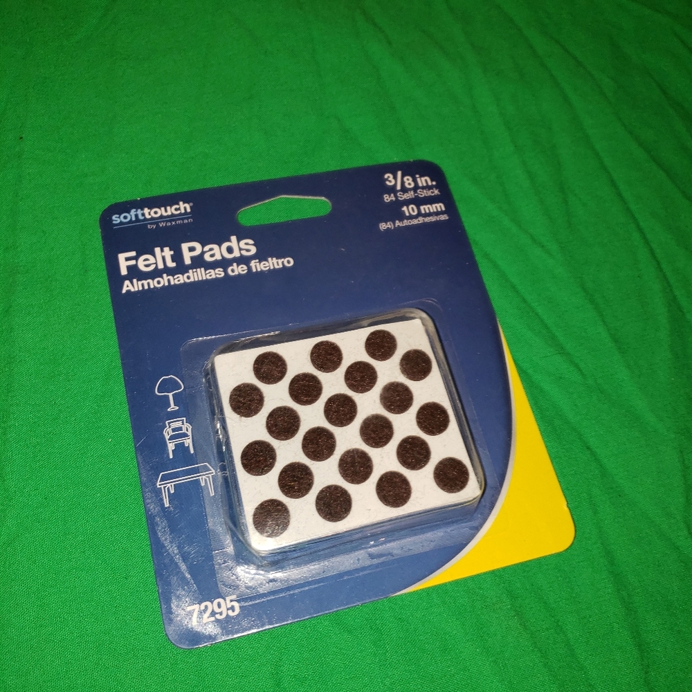 SoftTouch 3/8" Round Self-Stick Felt Pads (84 Pack) NEW